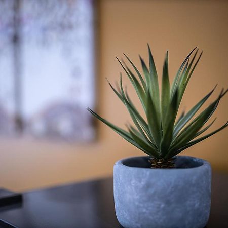 Escape Time - Paris Apartment Жантили Екстериор снимка